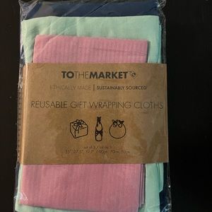 Gift wrapping cloths- resuable and sustainable. 3 colors and sizes.